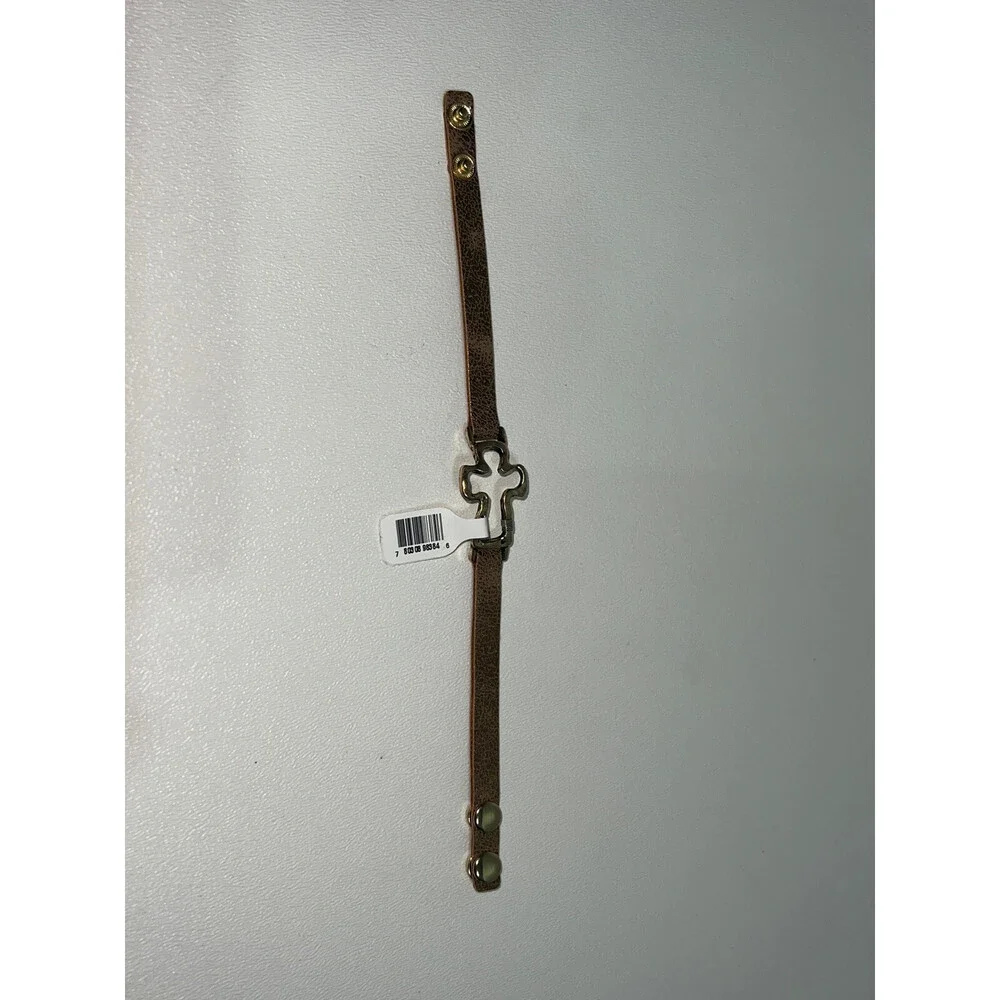 NEW - Beautiful Dainty EDEN MERRY By JIM LAWRENCE 98384 Cross Bracelet